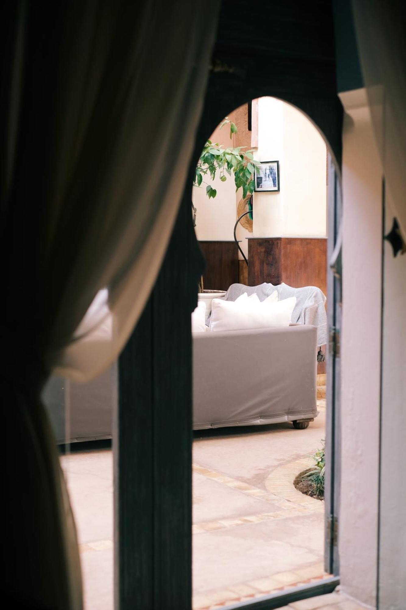 Exclusive And Stylish 4-Bedroom Riad With Plunge Pool Marrakesh Exterior photo