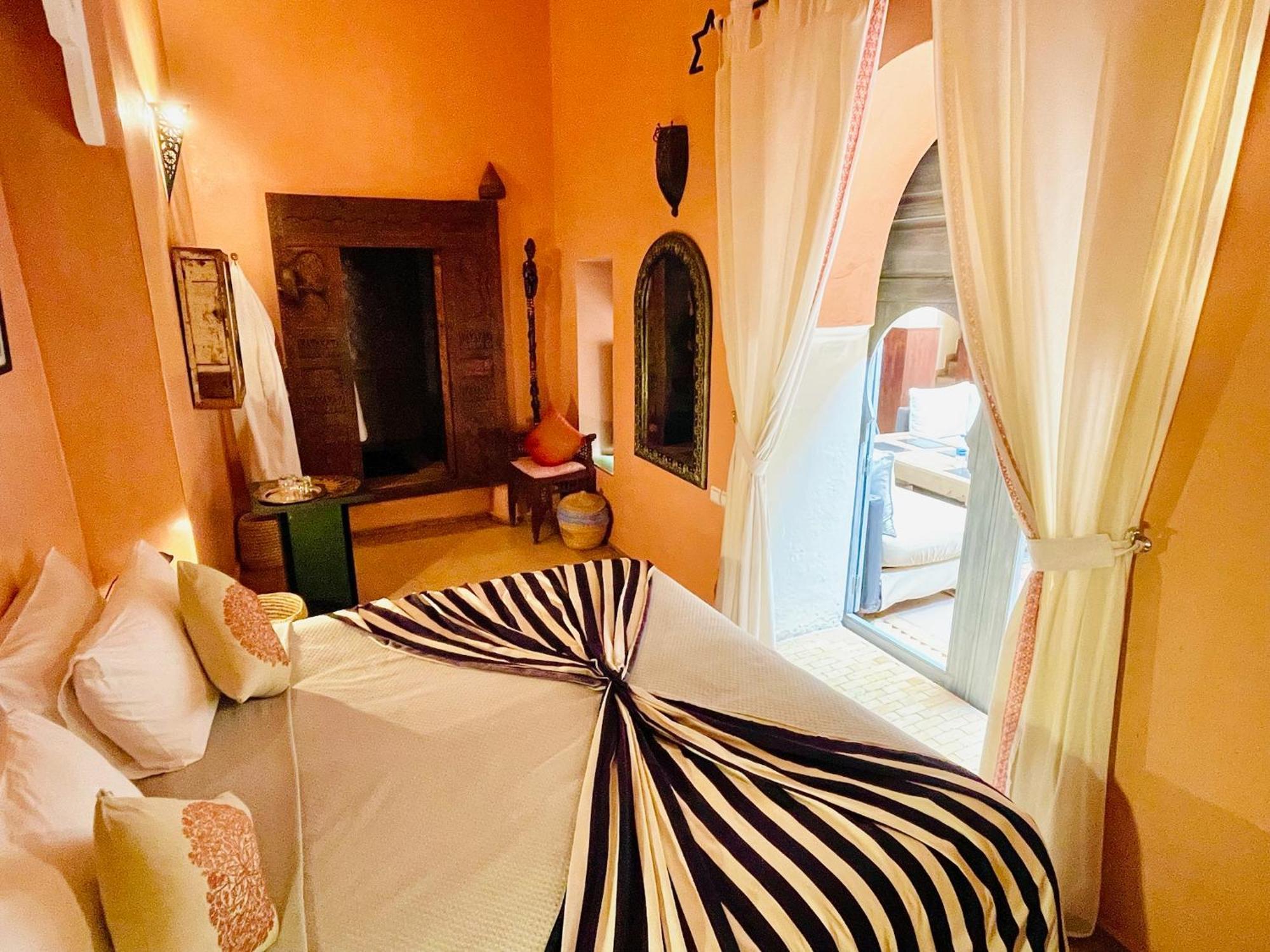Exclusive And Stylish 4-Bedroom Riad With Plunge Pool Marrakesh Exterior photo