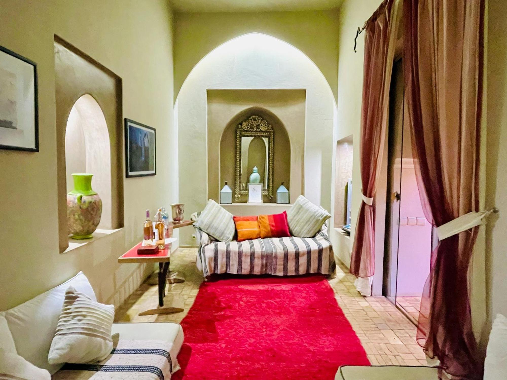 Exclusive And Stylish 4-Bedroom Riad With Plunge Pool Marrakesh Exterior photo